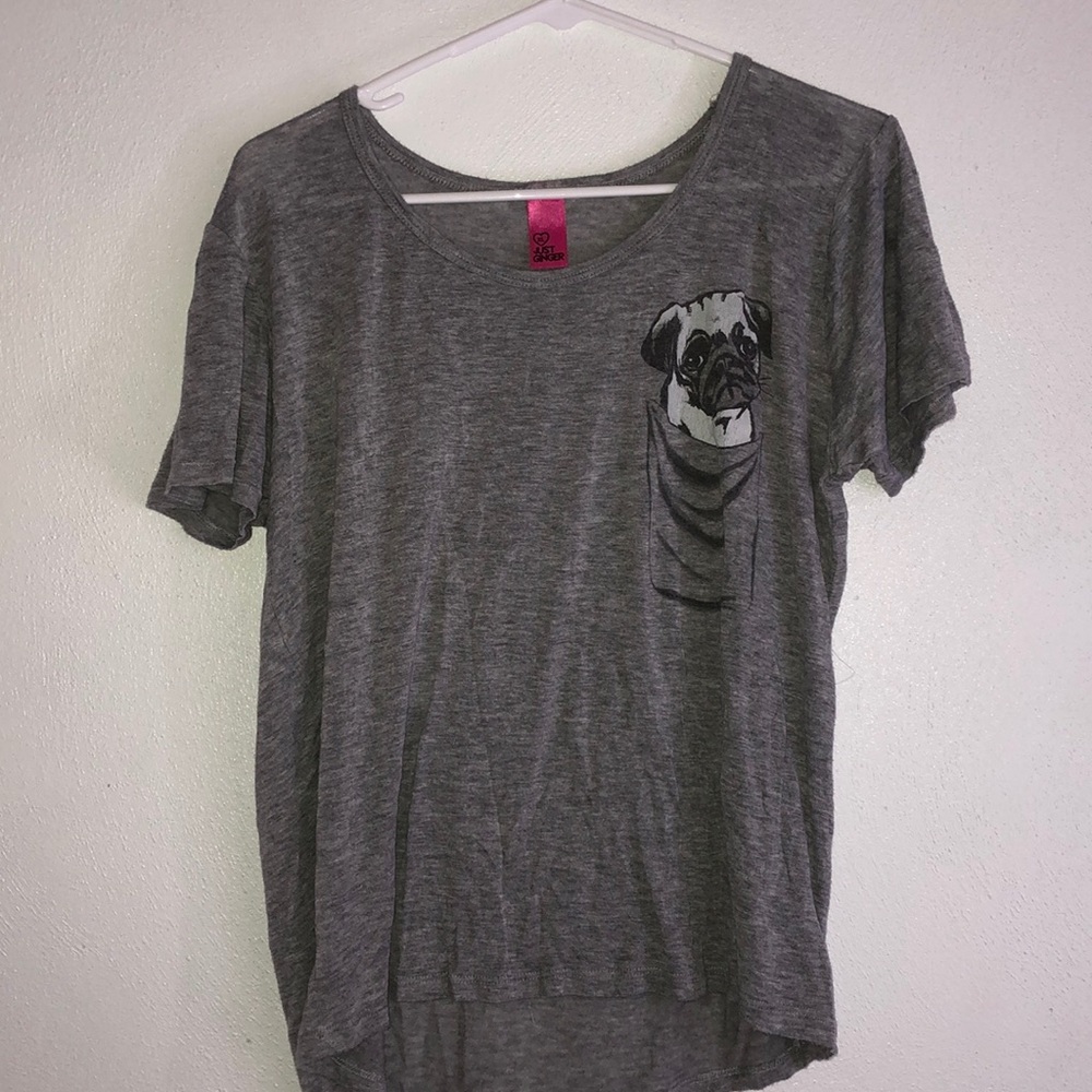 T-shirt with printed “pug” in the pocket